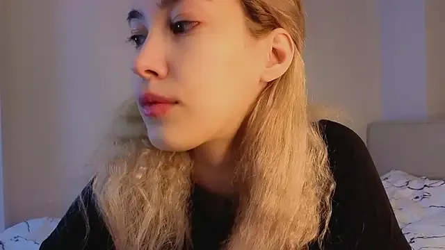 AngelicRice from StripChat is Freechat