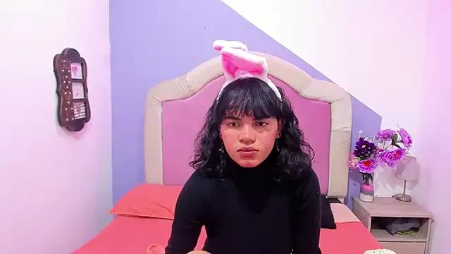 Angelina_rossy from StripChat is Freechat