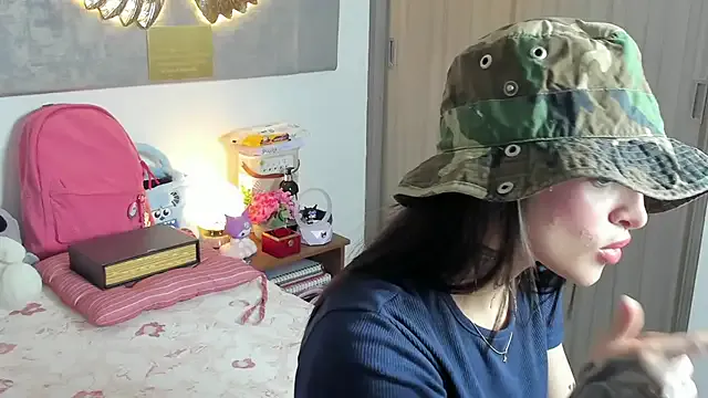 Angeline_smith1 from StripChat is Freechat