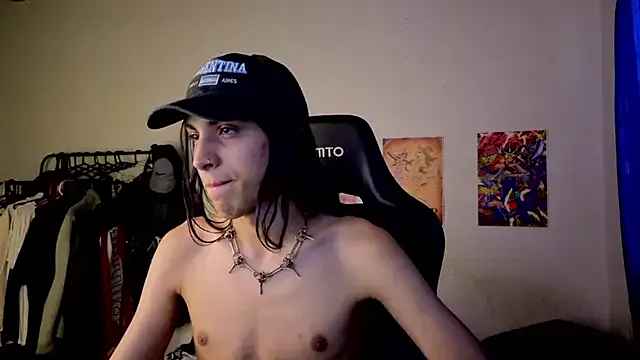 Angelitofemboy from StripChat