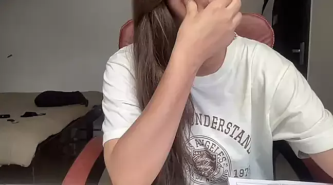 Girls: try live performances with matured performers, from dancing to quirks, in a variety of beautiful sex cams.