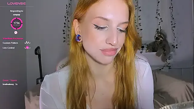 Anice_ from StripChat is Freechat