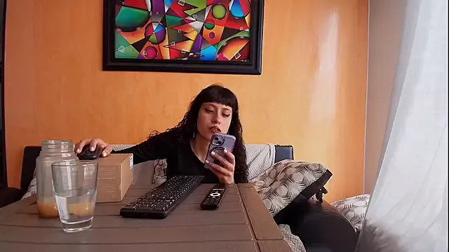 Girls: try live performances with matured performers, from dancing to quirks, in a variety of beautiful sex cams.