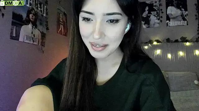 Anisawithlove from StripChat is Freechat
