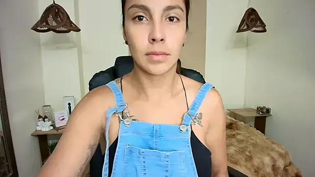 AnisiaFarina from StripChat is Freechat