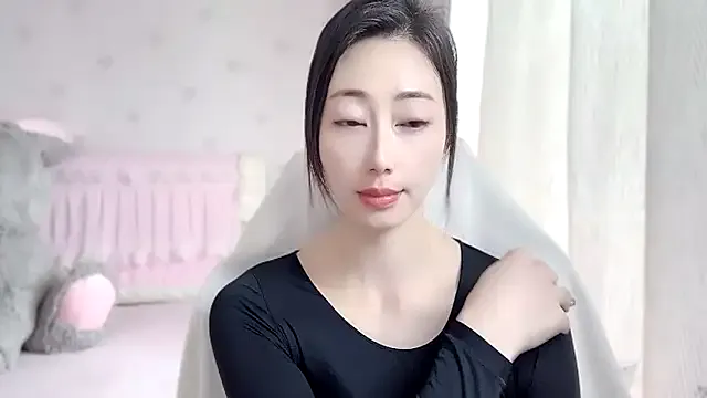 Anjila888 from StripChat