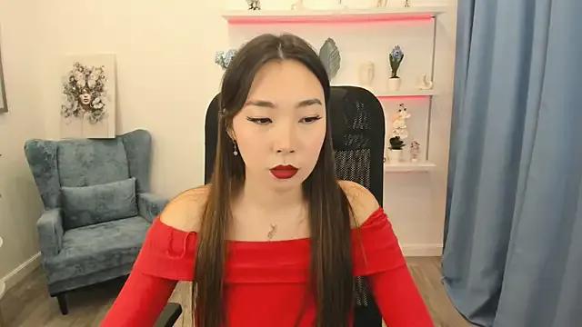 AnnaReyla from StripChat