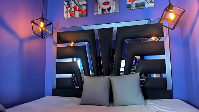 anne-brown13 from StripChat is Freechat