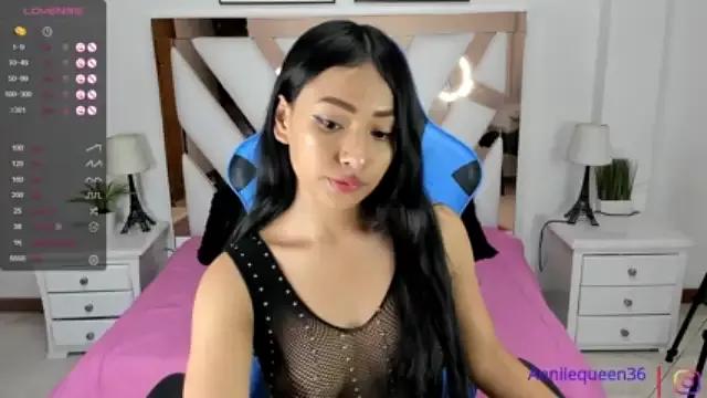 Anniie_Queen from StripChat