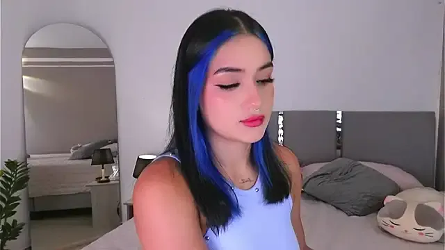 AnnyHizzle from StripChat