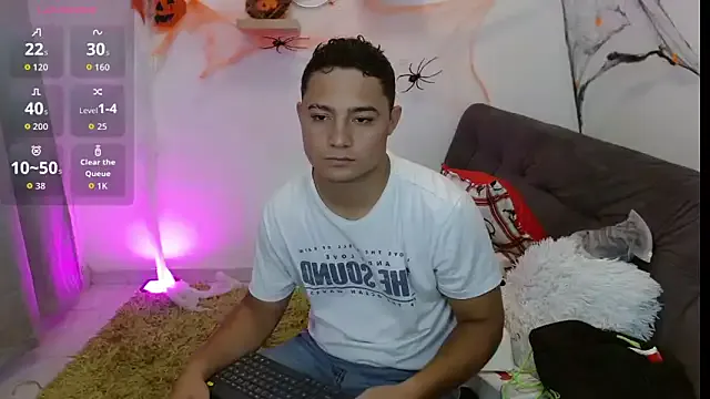 antonella_n_brian from StripChat is Freechat