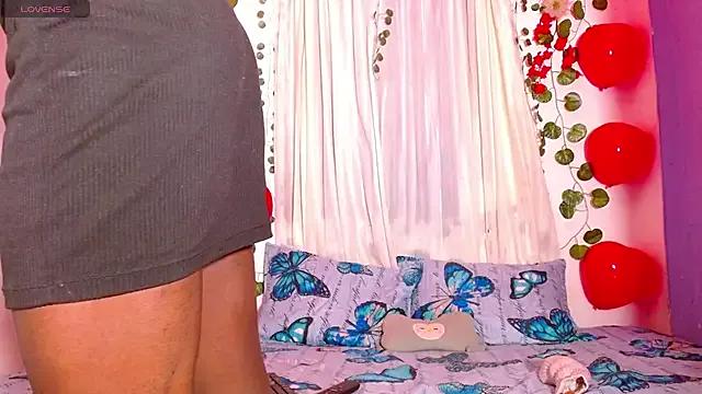 antonella_wolfe from StripChat is Freechat