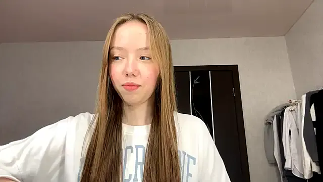 AntoniaMoravick from StripChat is Freechat