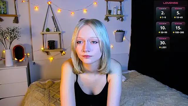 ArcticaRyder from StripChat is Freechat