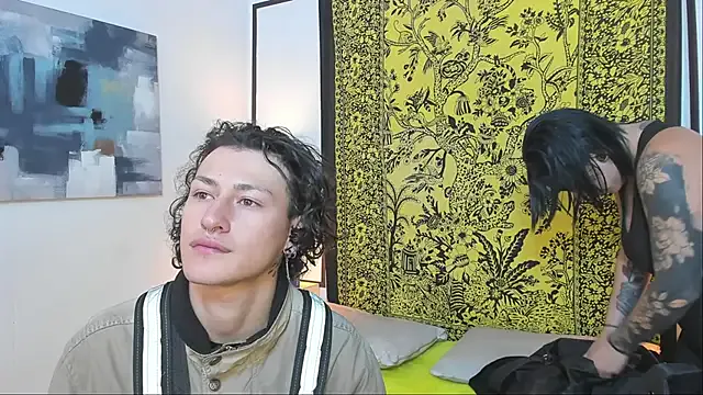 Girls: try live performances with matured performers, from dancing to quirks, in a variety of beautiful sex cams.