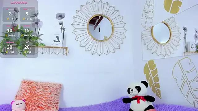 Ariadna_Evangeline from StripChat