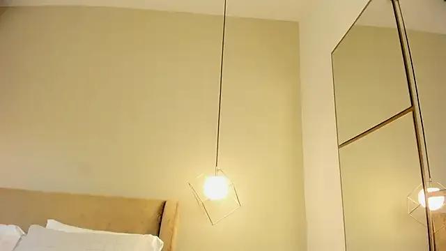 ArianaSilva_ from StripChat is Freechat
