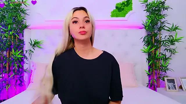 AriannaSins from StripChat