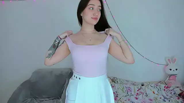 Girls: try live performances with matured performers, from dancing to quirks, in a variety of beautiful sex cams.