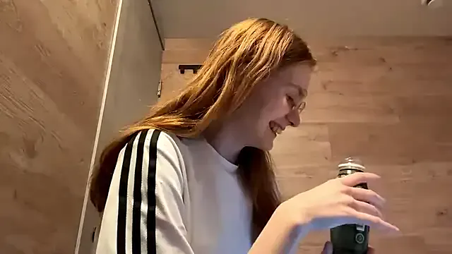 AriellaVenturi from StripChat is Freechat