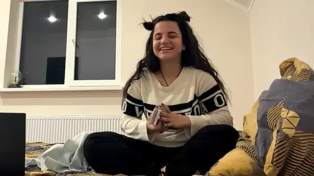 ArielleLeitao from StripChat is Freechat