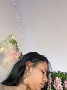 ArielleMillerr from StripChat is Freechat
