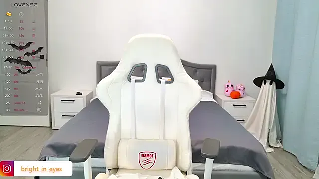 Girls: try live performances with matured performers, from dancing to quirks, in a variety of beautiful sex cams.