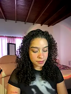 Arteatenea__ from StripChat is Freechat