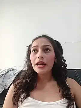 Ary-18 from StripChat