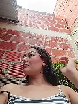 Ary-18 from StripChat