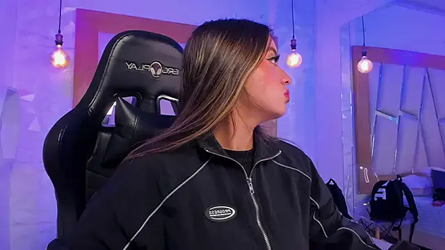 ary_cooper_ from StripChat is Freechat