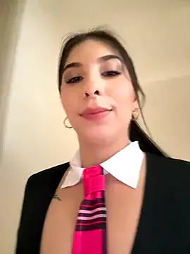 Ashley-Whitee from StripChat is Freechat