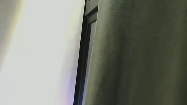 AshlynnMiller from StripChat is Freechat