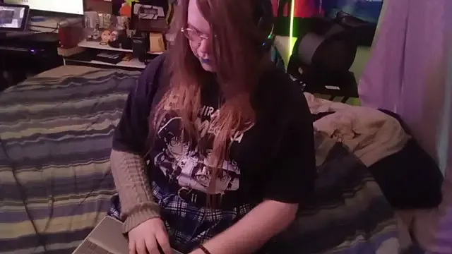 AshThaSissy from StripChat is Freechat