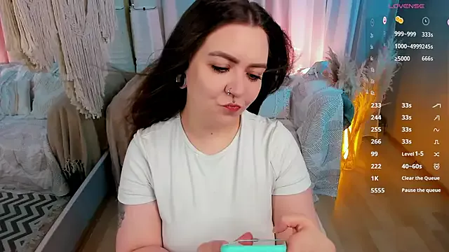 Girls: try live performances with matured performers, from dancing to quirks, in a variety of beautiful sex cams.