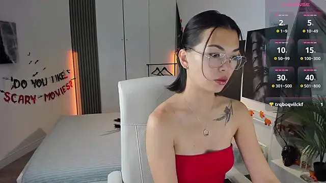 AsianAlis from StripChat is Freechat