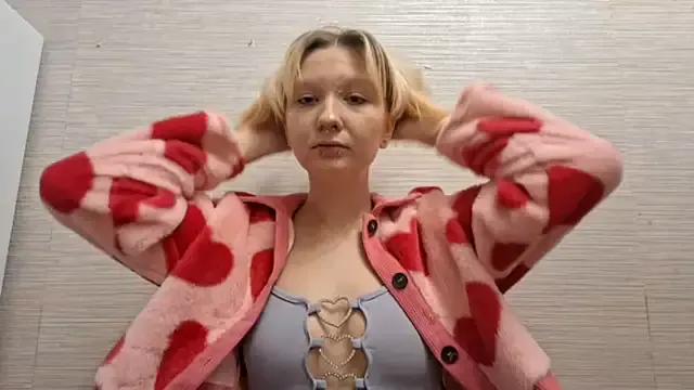 AstraVale from StripChat is Freechat