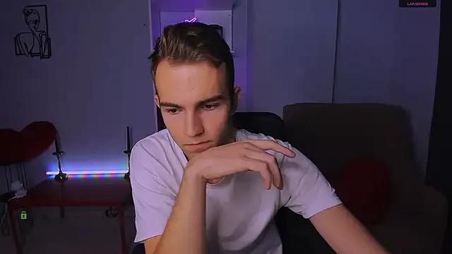 astren_villo from StripChat is Freechat