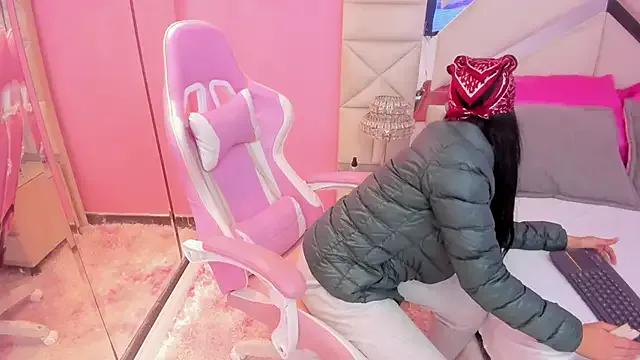 atenea_white_1 from StripChat is Freechat
