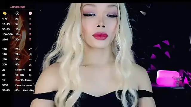 Girls: try live performances with matured performers, from dancing to quirks, in a variety of beautiful sex cams.