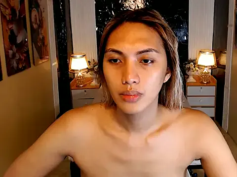 AthenaFLamia from StripChat is Freechat