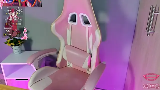 Athenea__fox from StripChat is Freechat