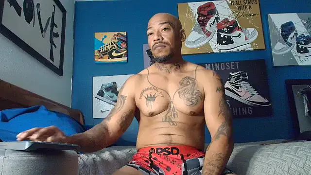 athephenomenal1 from StripChat is Freechat