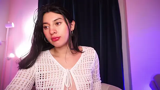 Auralea from StripChat is Freechat