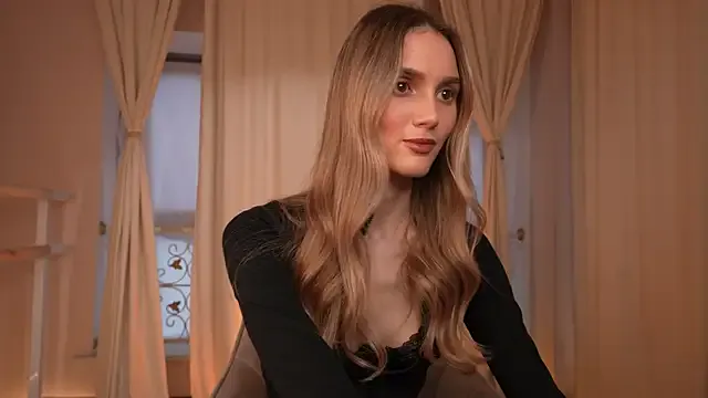 Aurora_nude from StripChat