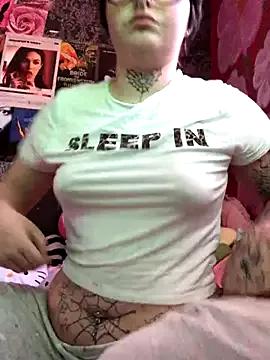 AuroraStarxo from StripChat is Freechat