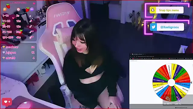 Autumn_Nighht from StripChat