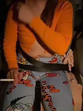 Autumn_Nighht from StripChat