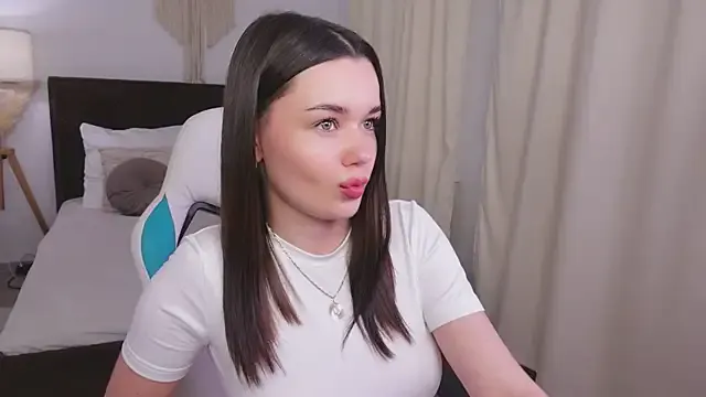 Girls: try live performances with matured performers, from dancing to quirks, in a variety of beautiful sex cams.