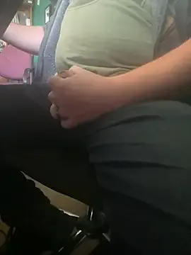 AverageBloke93 from StripChat is Freechat